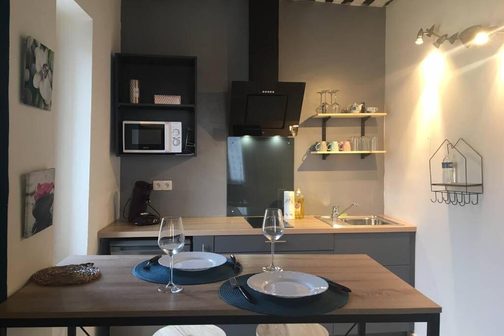 Studio De Charme Le Clos De L'Etang + Place De Parking LʼIsle-sur-la-Sorgue Zewnętrze zdjęcie